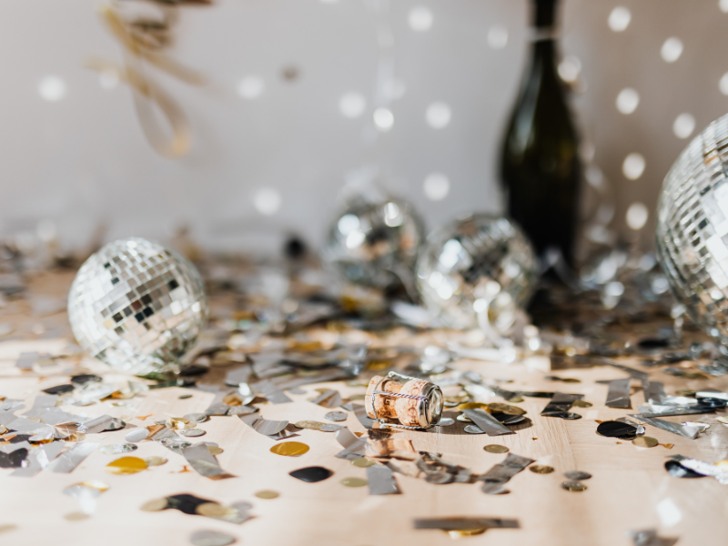Décoration chaleureuse pour une soirée de fin d'année en entreprise